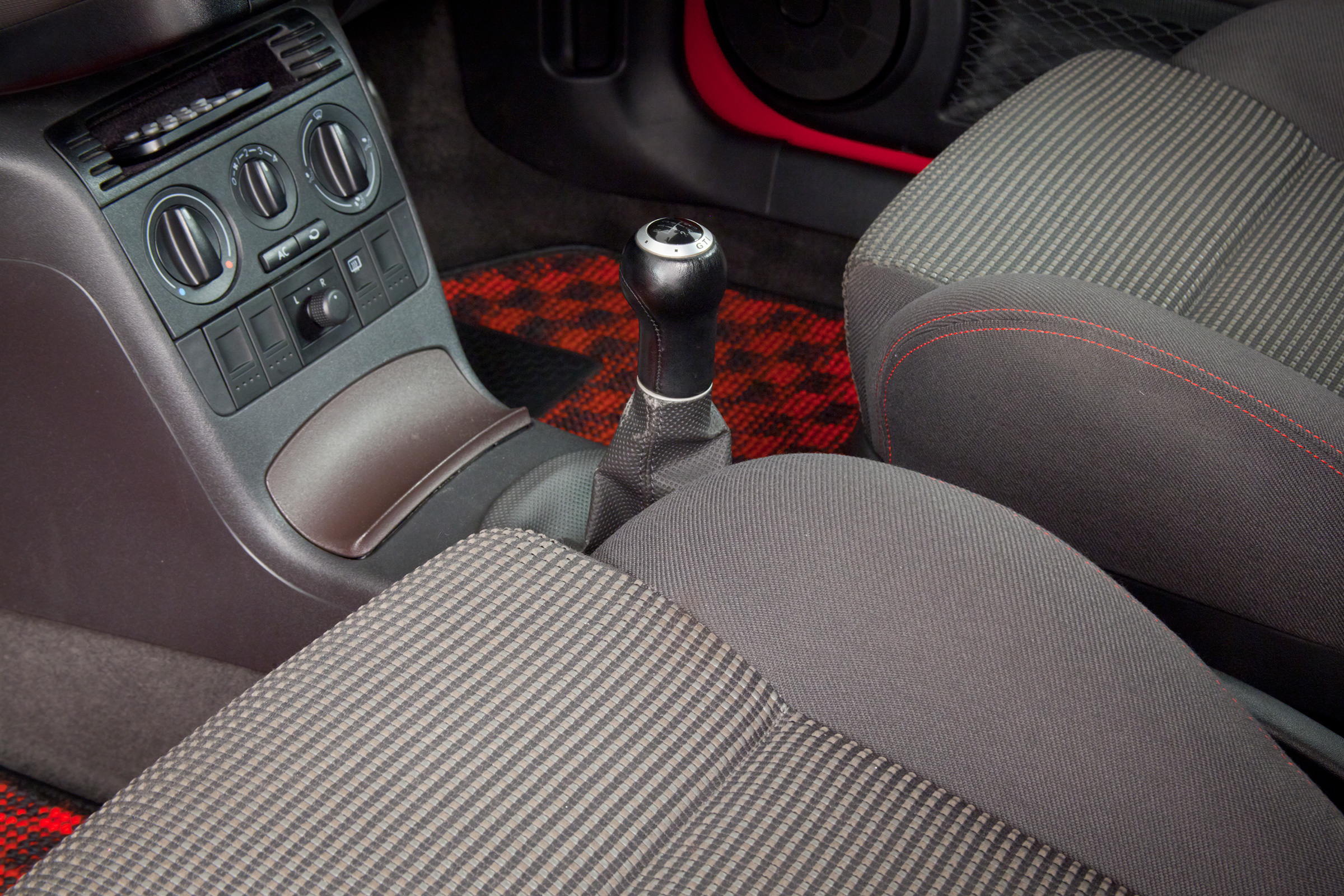 Volkswagen Lupo GTI – gear lever
