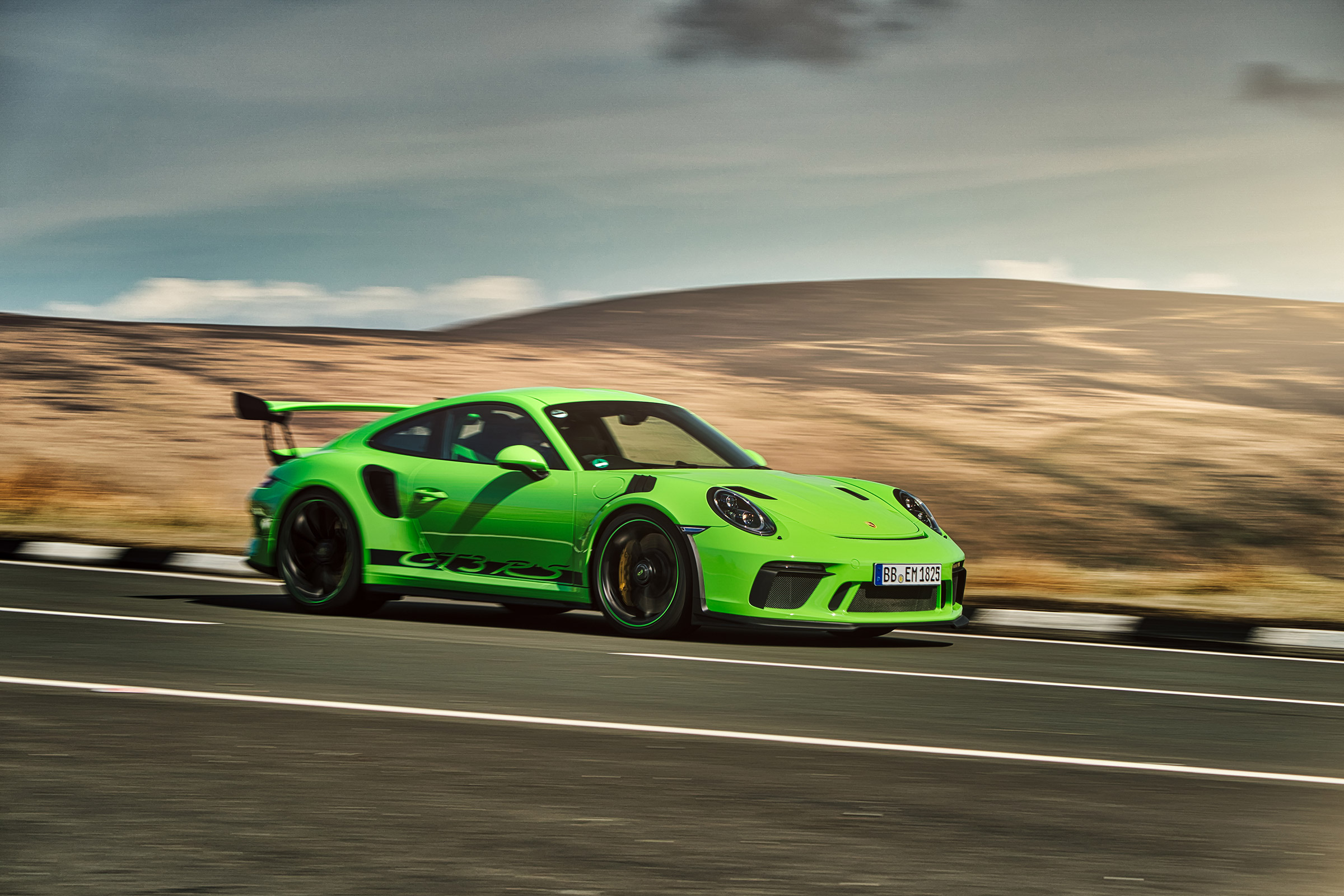 Porsche 911 GT3 RS 991.2 - panning