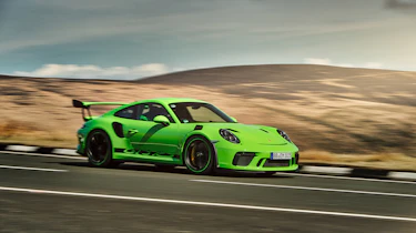 Porsche 911 GT3 RS 991.2 - panning