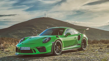 Porsche 911 GT3 RS 991.2 - front quarter