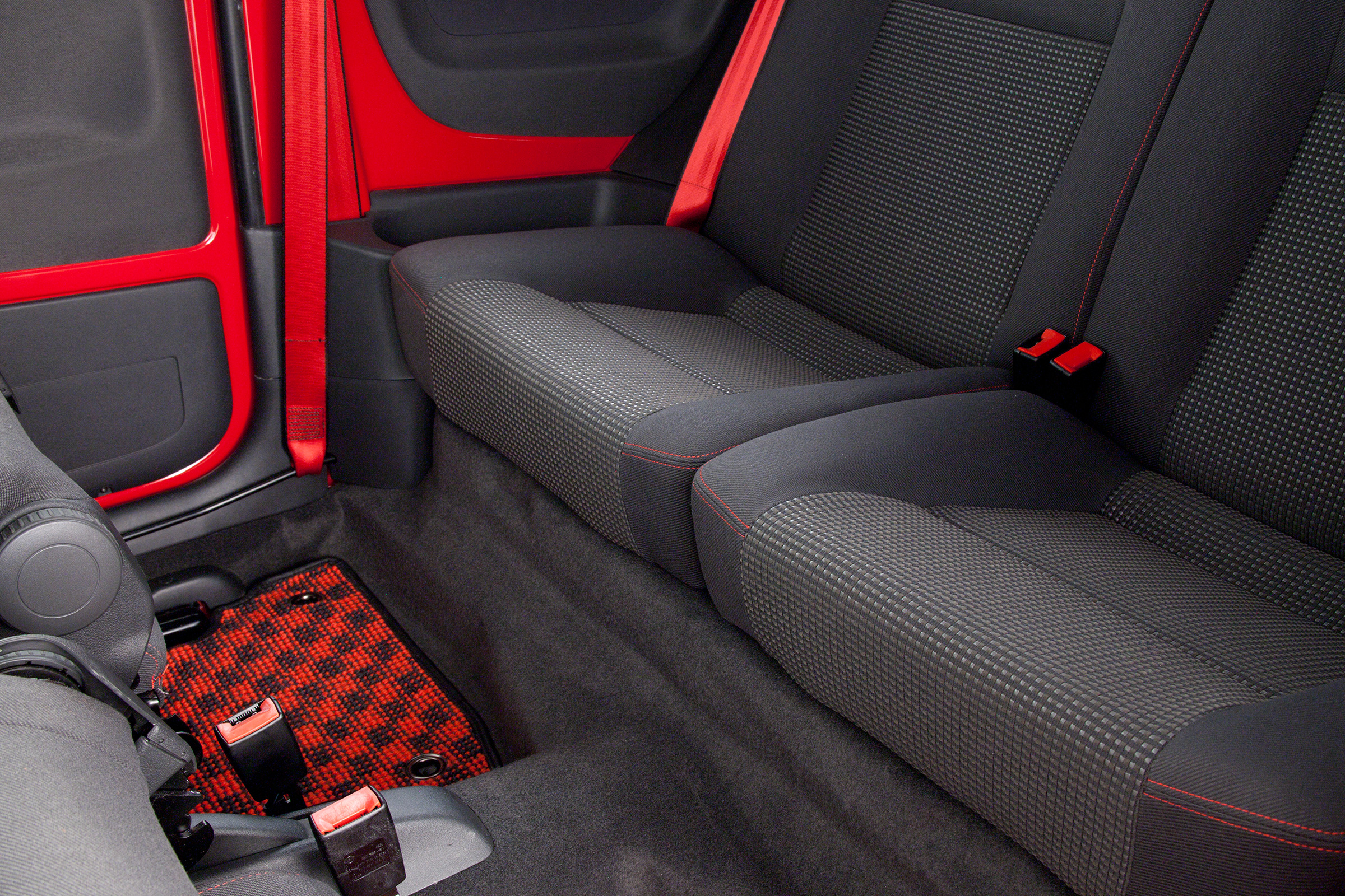 Volkswagen Lupo GTI – rear bench