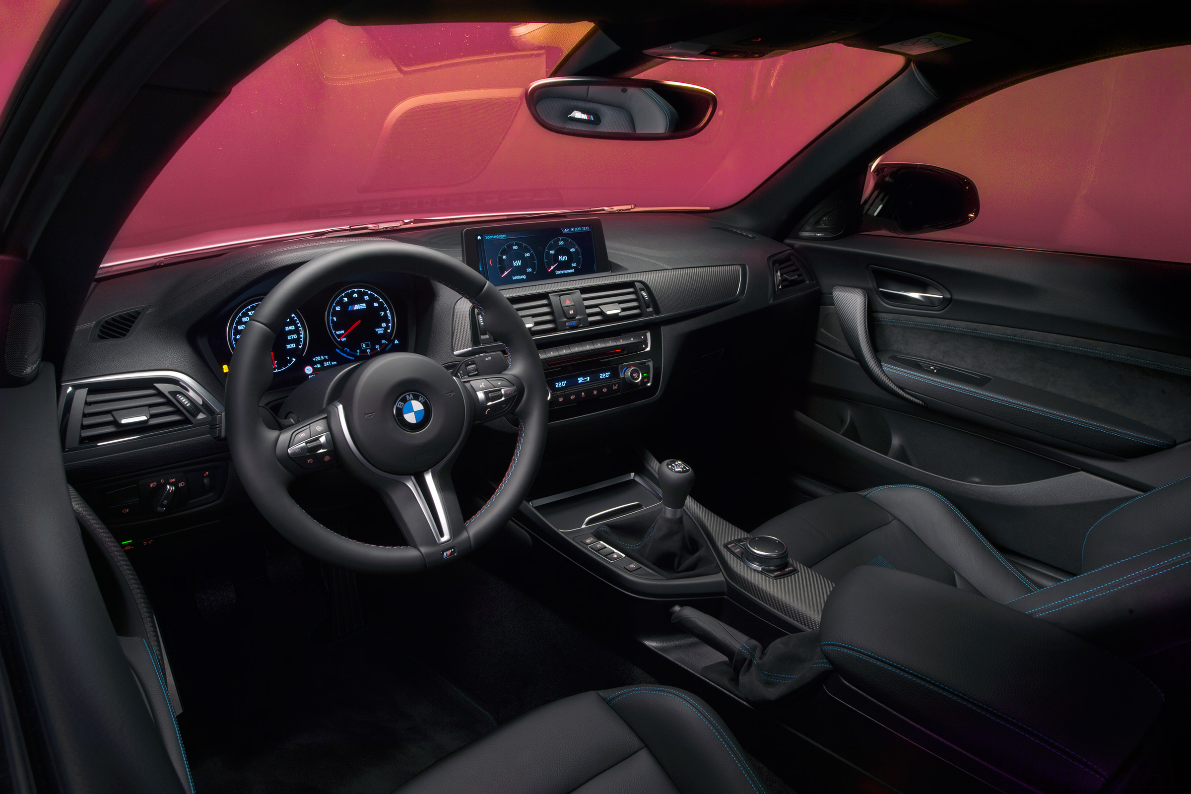 BMW M2 Competition Pack - evo dash