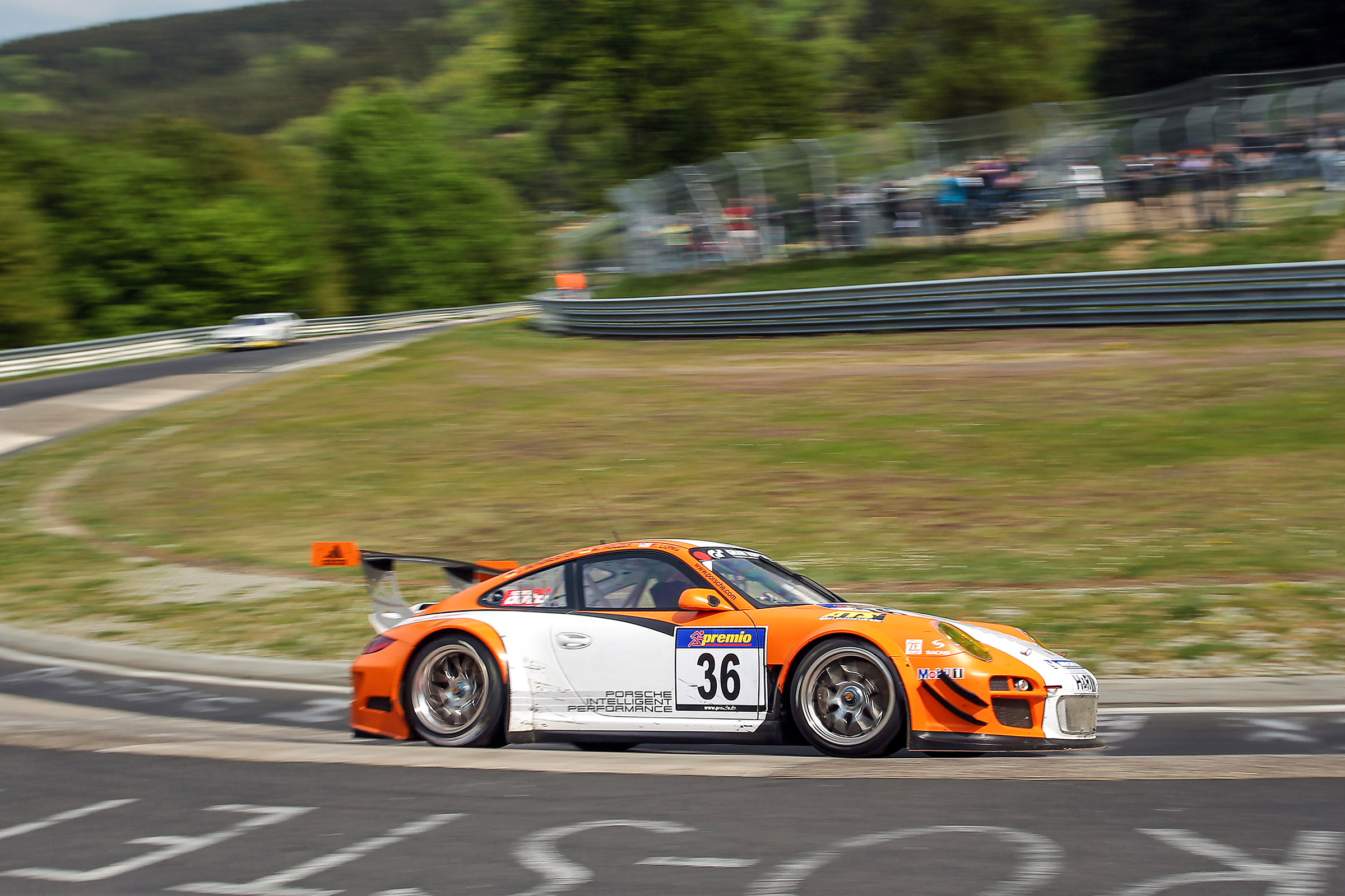 Porsche 911 GT3 R hybrid – Nurburgring 