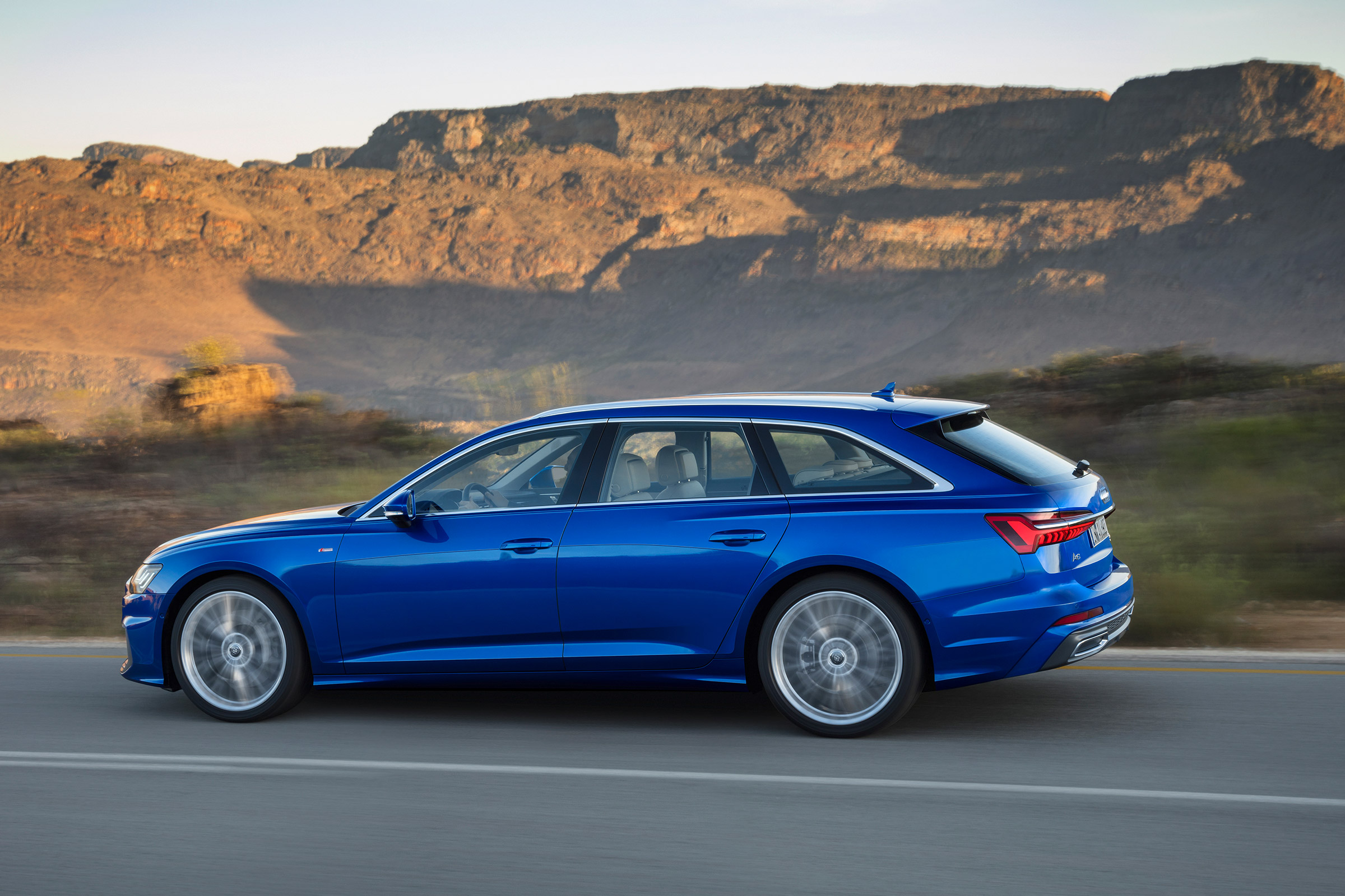 Audi A6 Avant launch - side