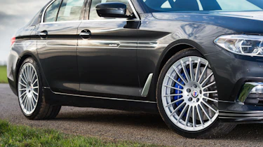 Alpina D5 S – side