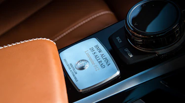 Alpina D5 S – interior