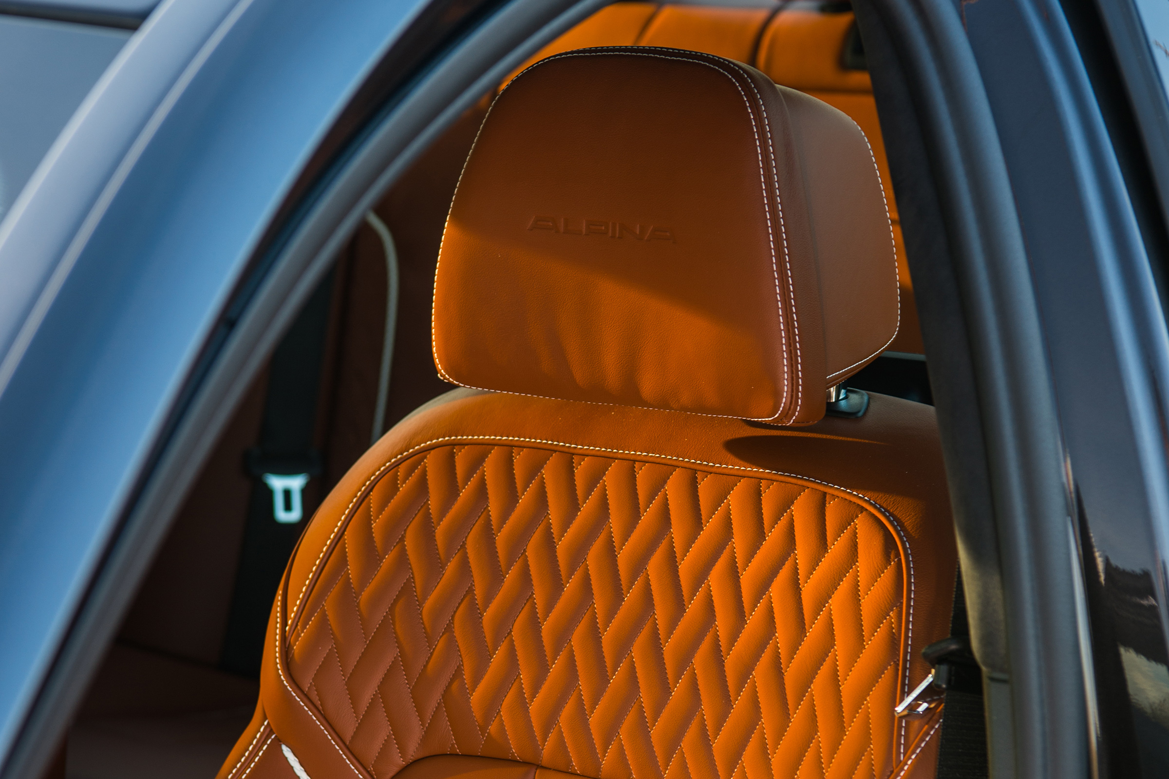 Alpina D5 S – quilted seat