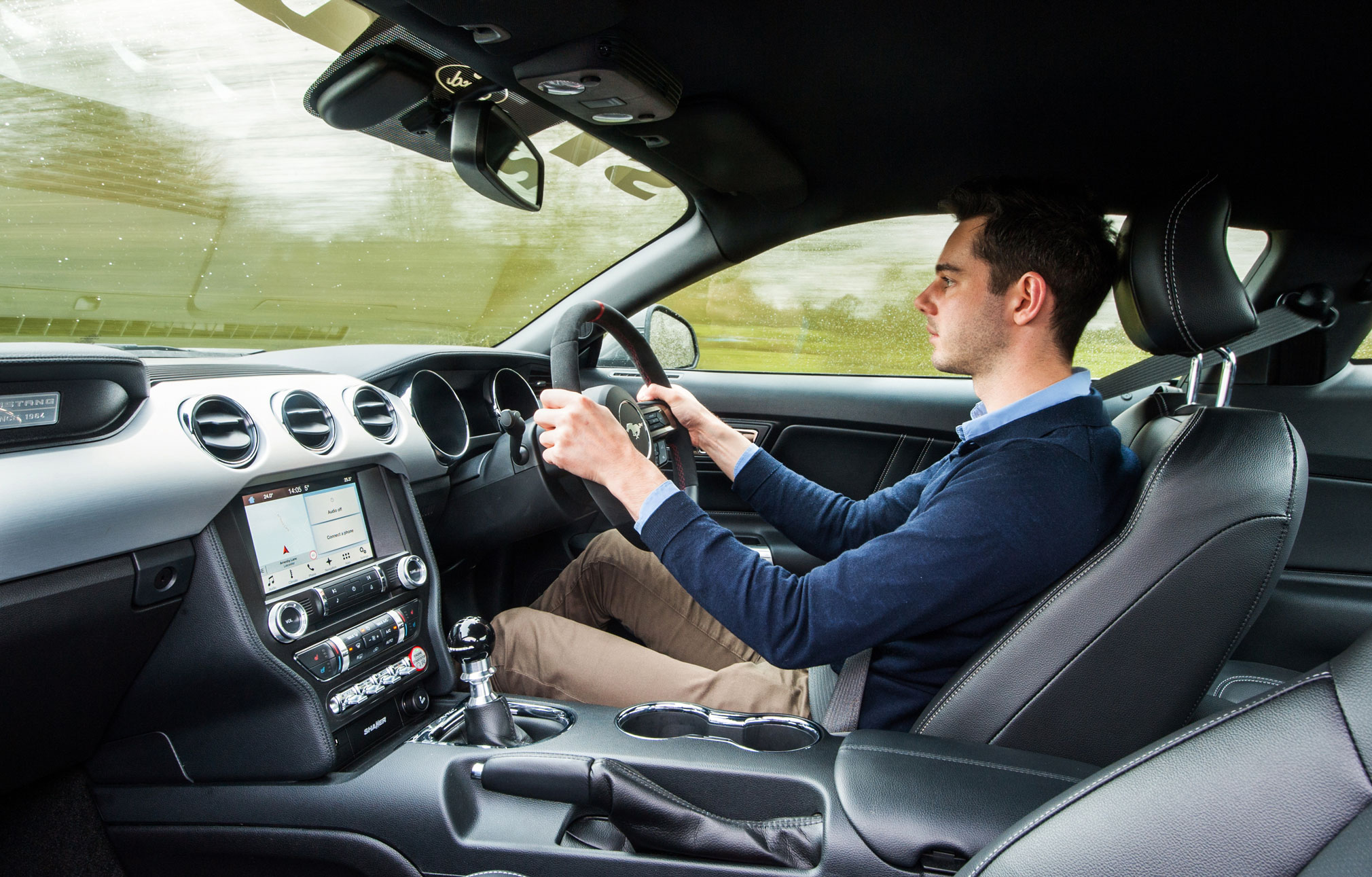 Steeda Q500 Enforcer – Interior