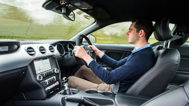 Steeda Q500 Enforcer – Interior