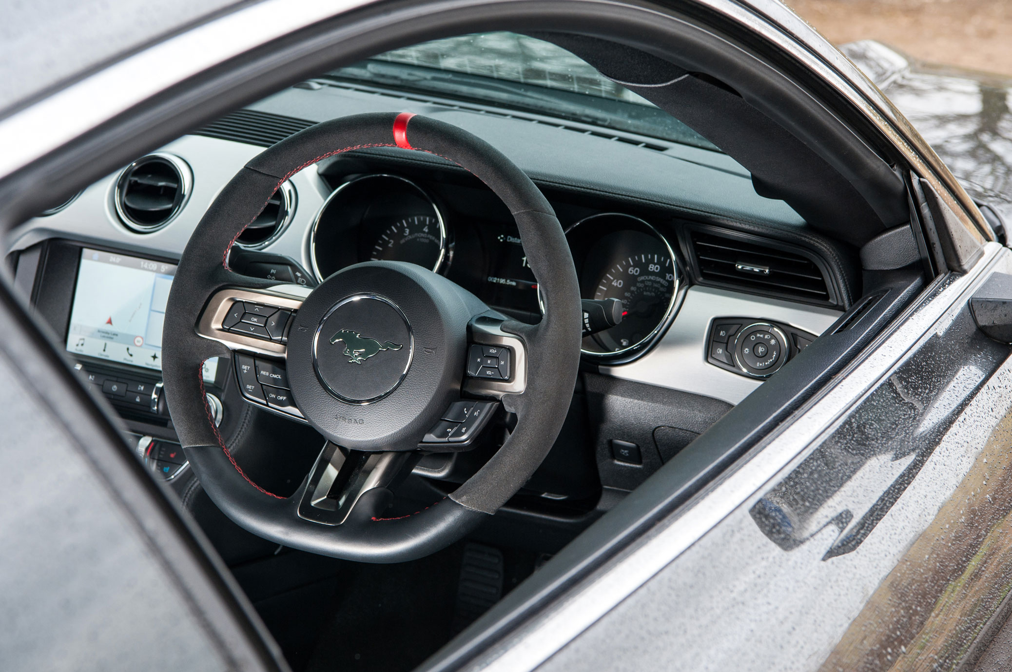 Steeda Q500 Enforcer – Interior