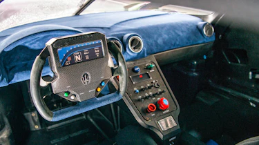 Maserati MC12 Versione Corse – interior