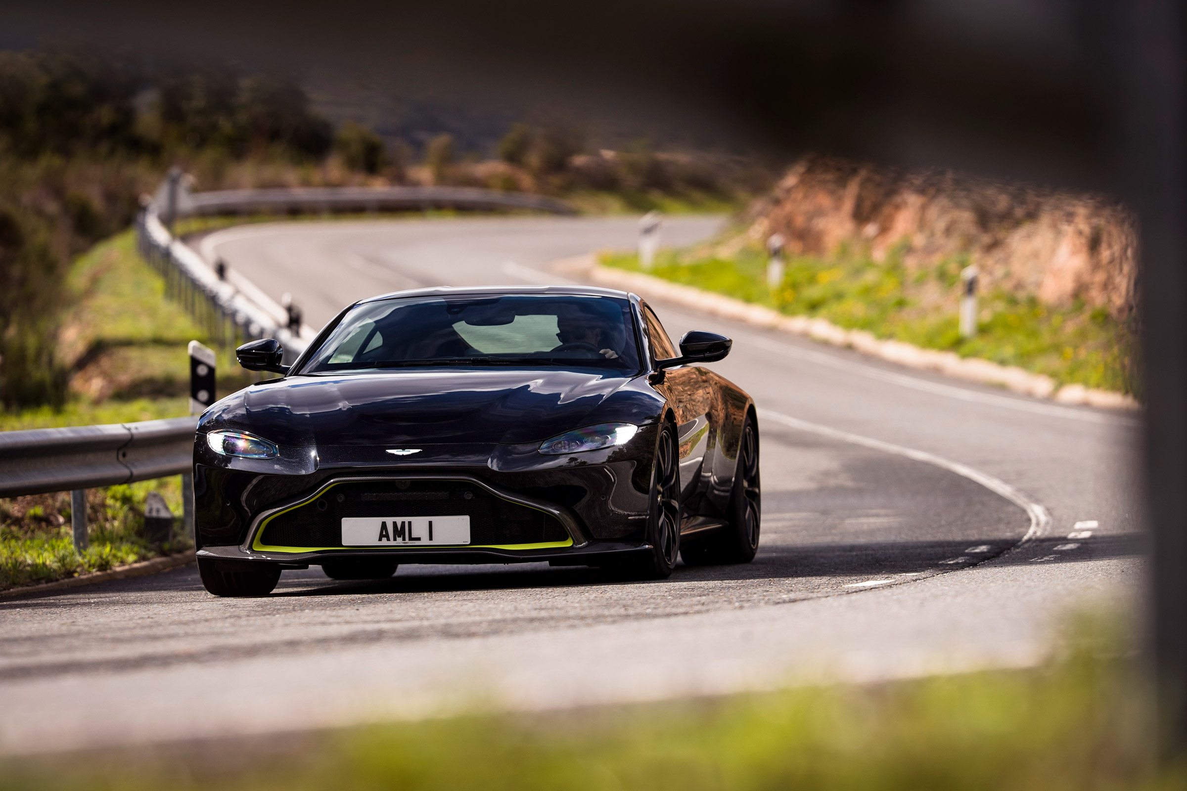 Aston Martin Vantage - black cornering