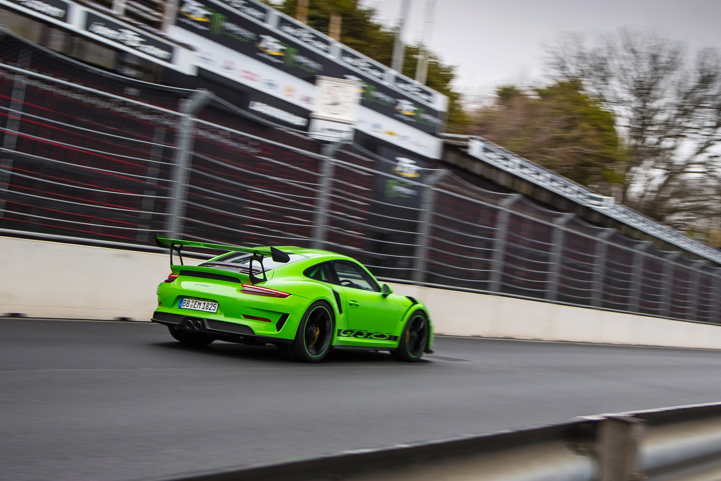 Porsche 911 GT3 RS 991.2 - driving