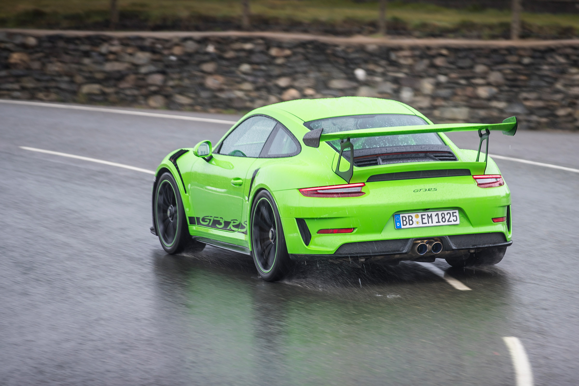 Porsche 911 GT3 RS 991.2 - rear