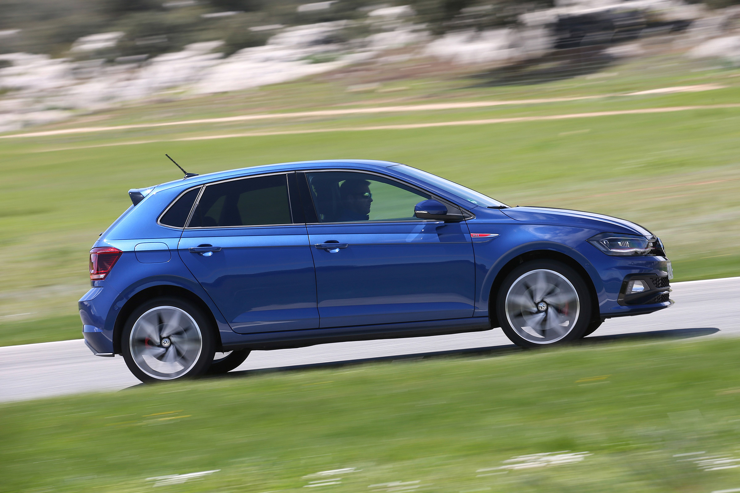 Volkswagen Polo GTI - side