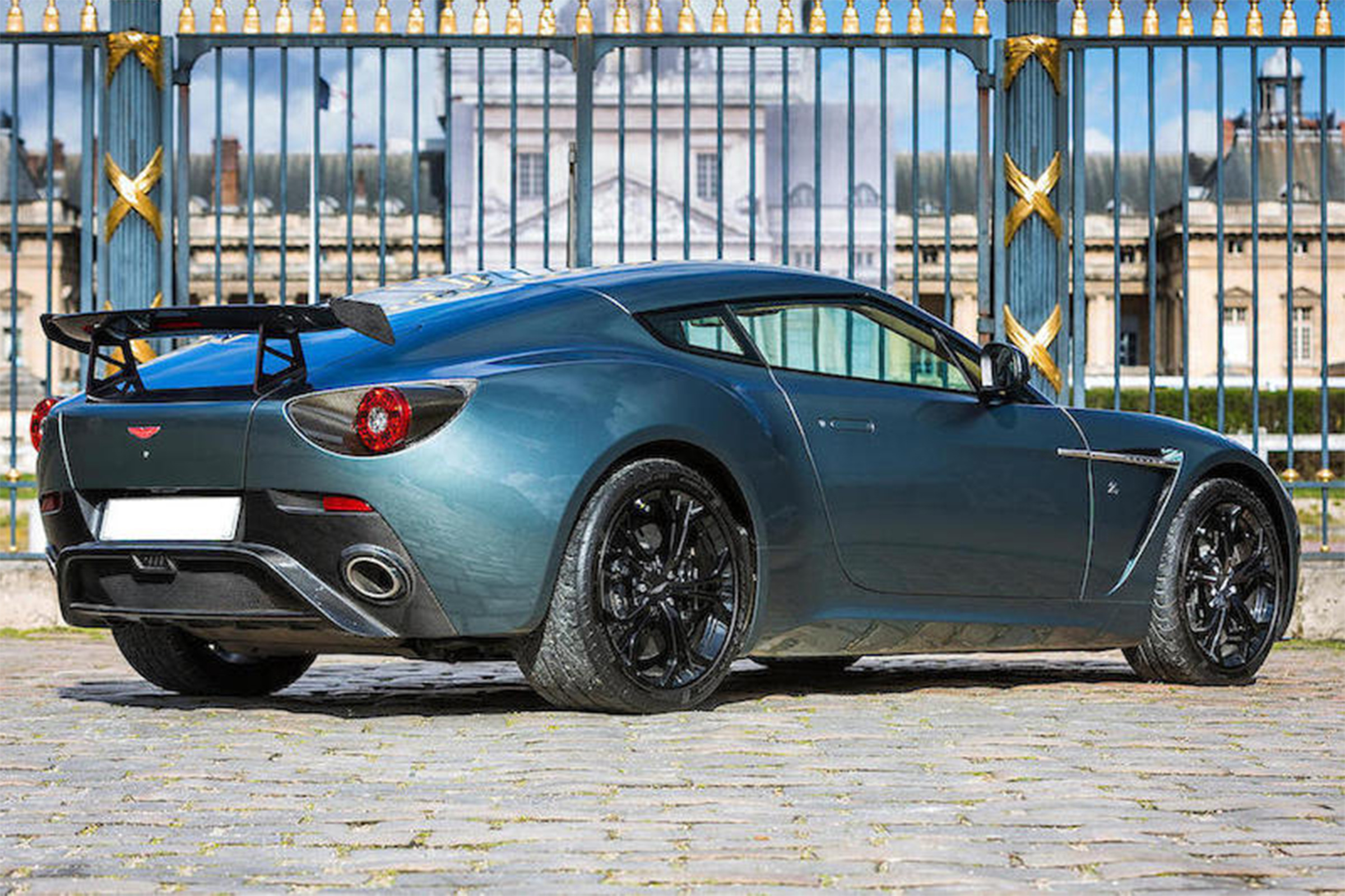 Aston Martin V12 Zagato Coupe – rear quarter