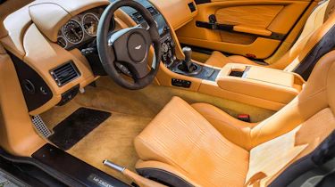 Aston Martin V12 Zagato Coupe – interior