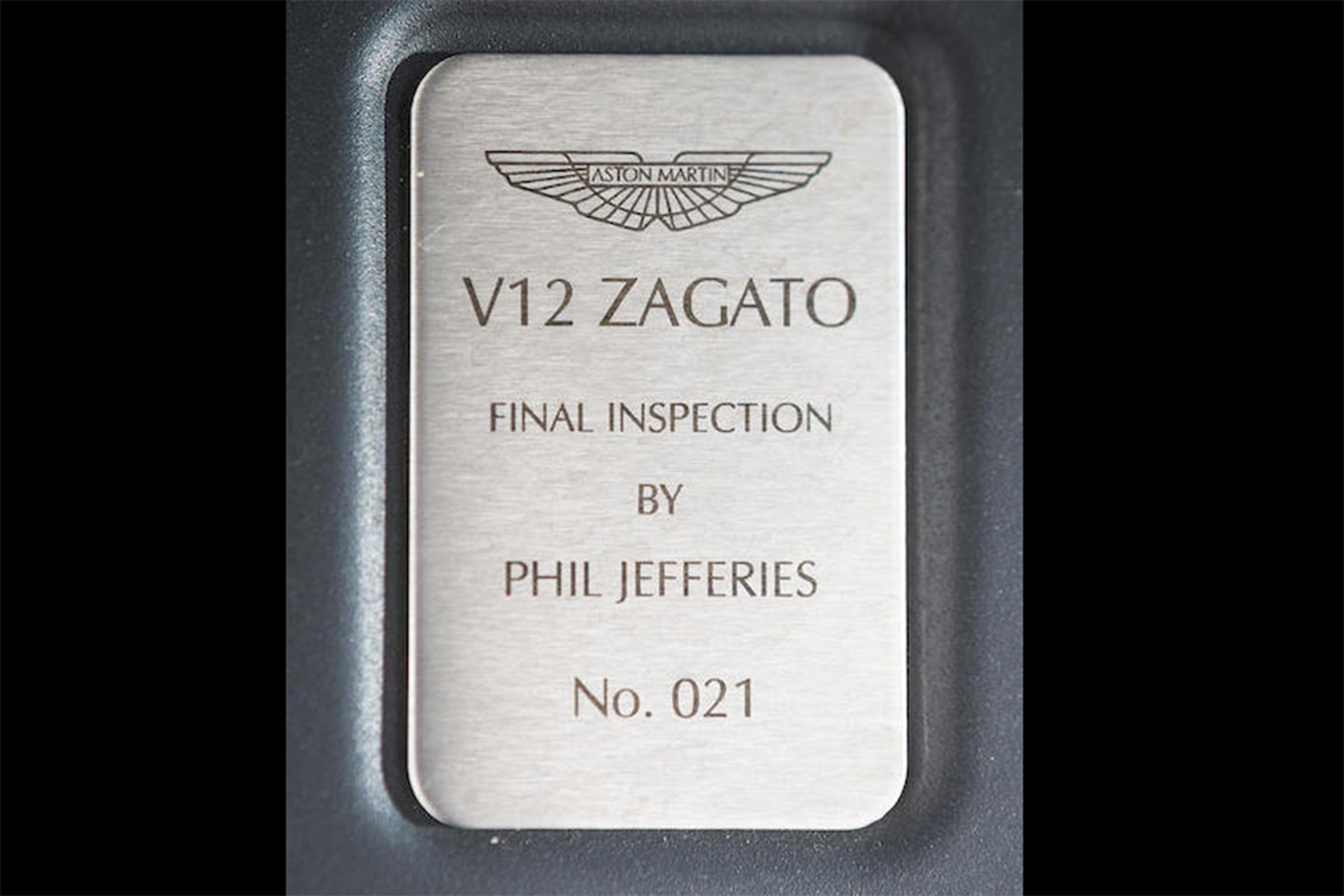 Aston Martin V12 Zagato Coupe – plaque
