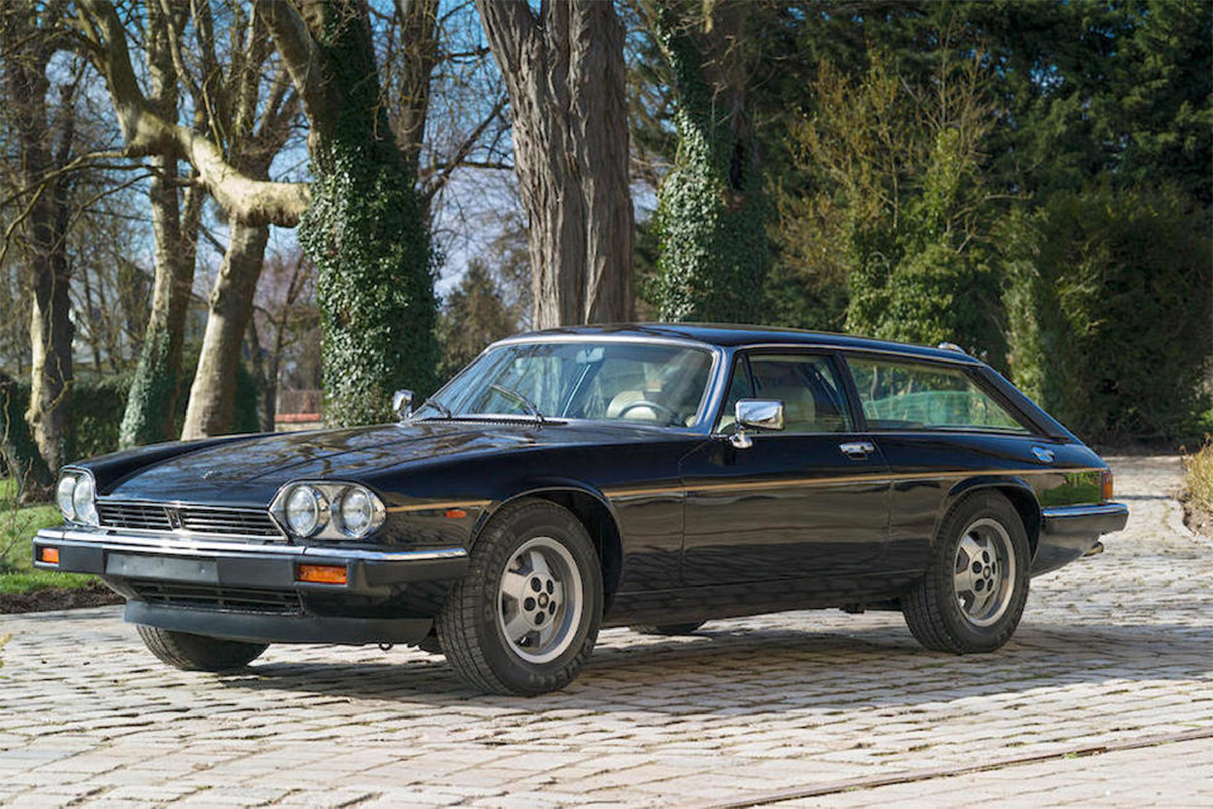 1984 JAGUAR XJS V12 LYNX "EVENTER" – front quarter