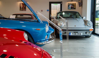 Bell Classics - Showroom