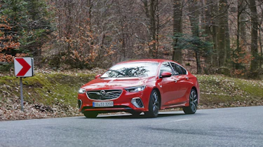 Vauxhall Insignia GSi Gran Sport – front quarter