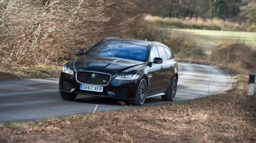 Jaguar XF S Sportbrake - cornering
