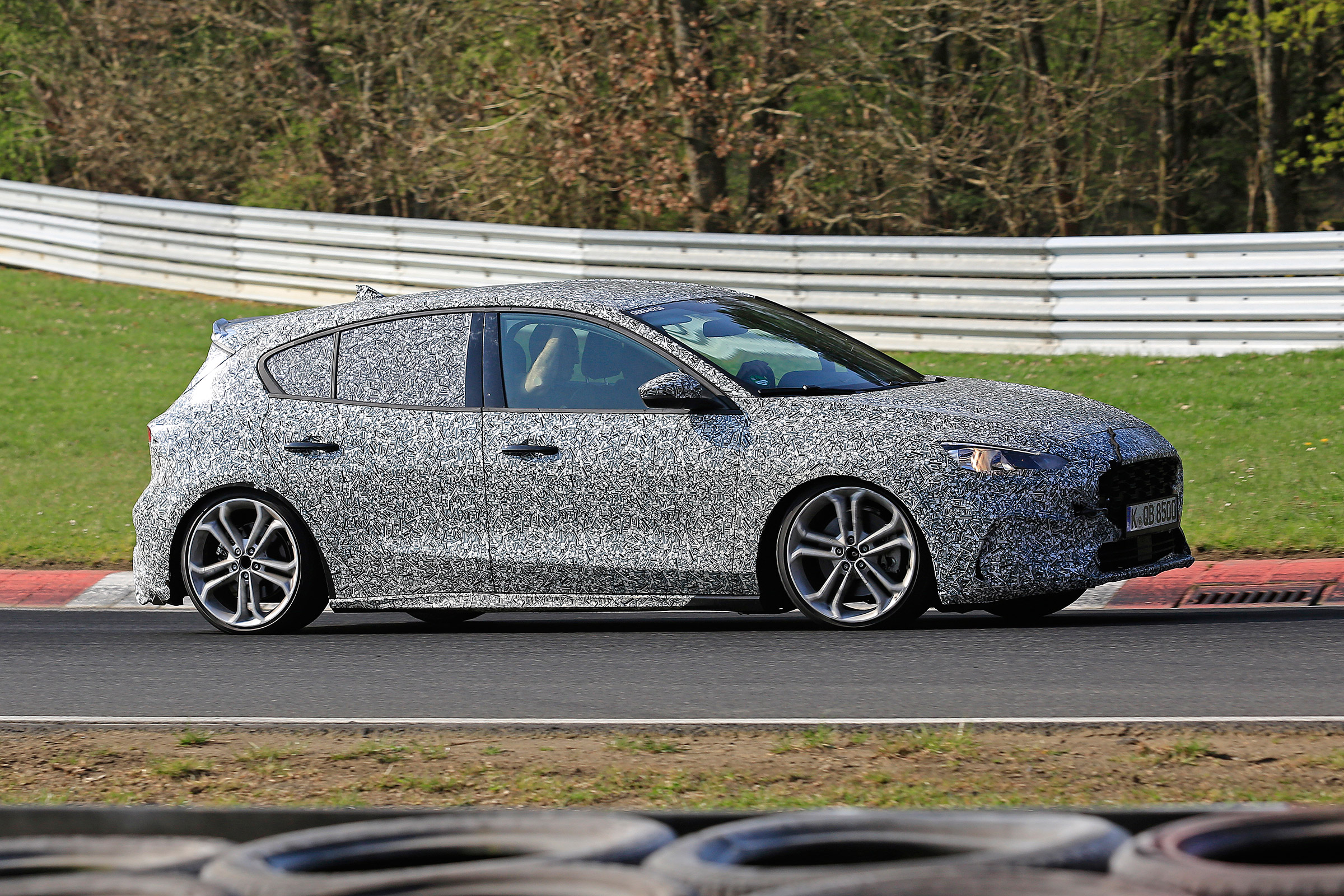 2019 Focus ST - side