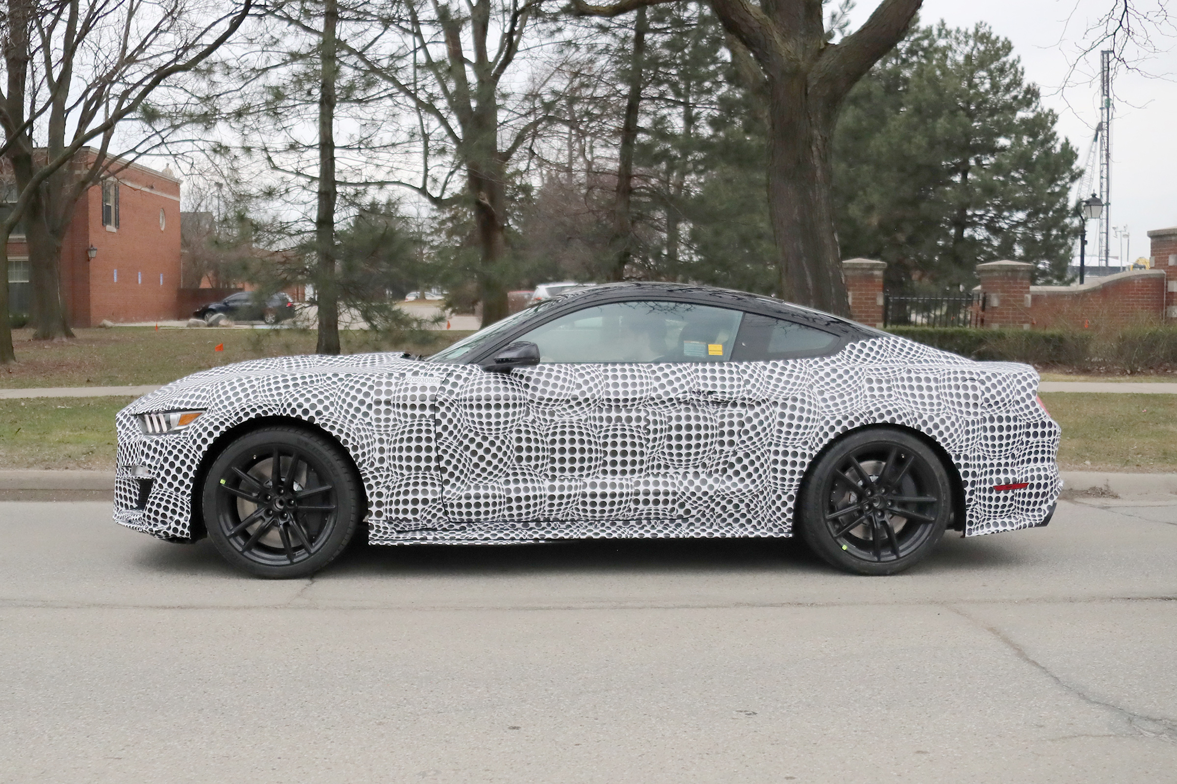 Ford Mustang Shelby GT500 in testing – side