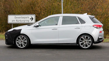 Hyundai i30 N Sport – side