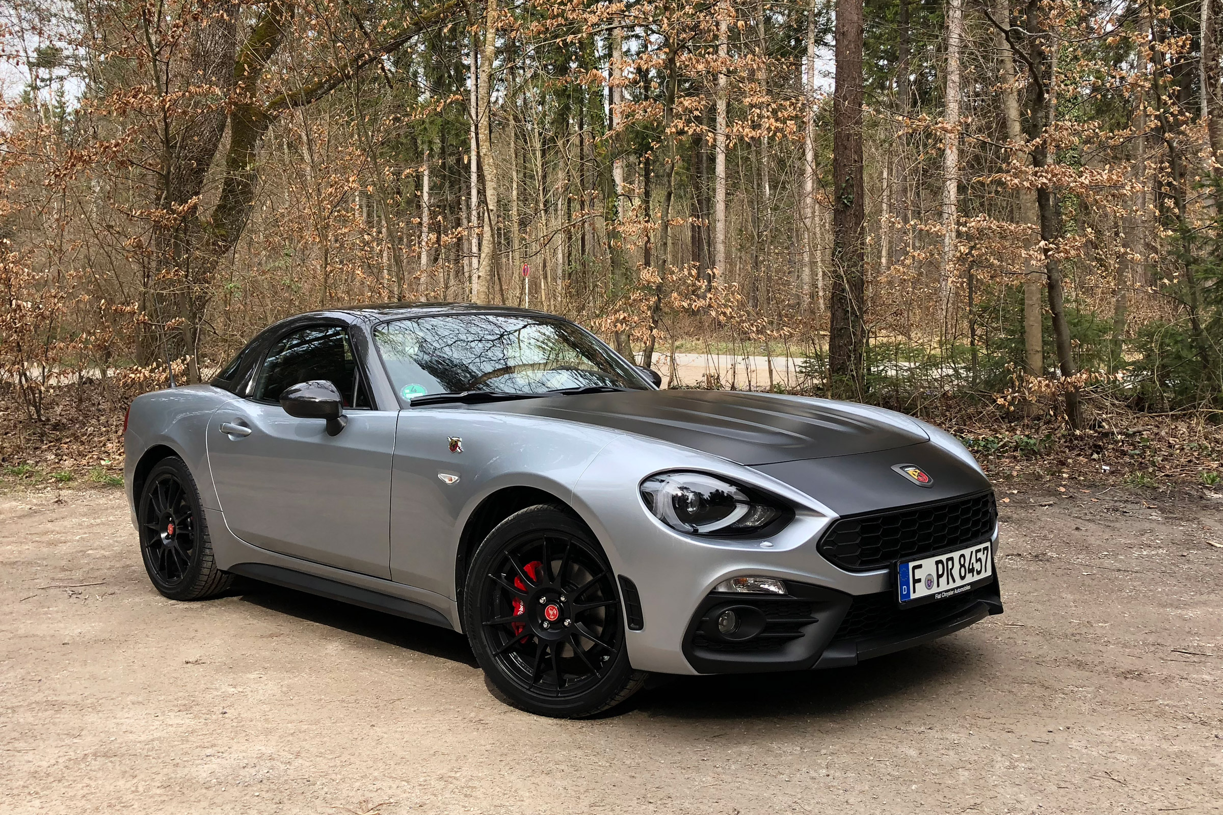 Abarth 124 GT static front