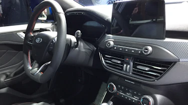 Ford Focus launch - dash
