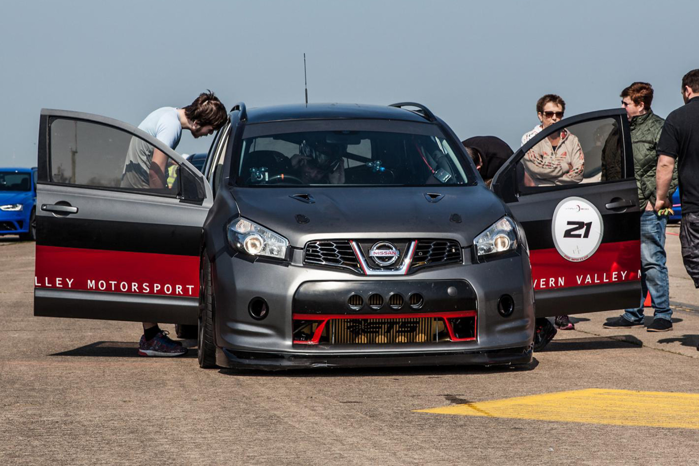  237mph SVM Nissan Qashqai-R
