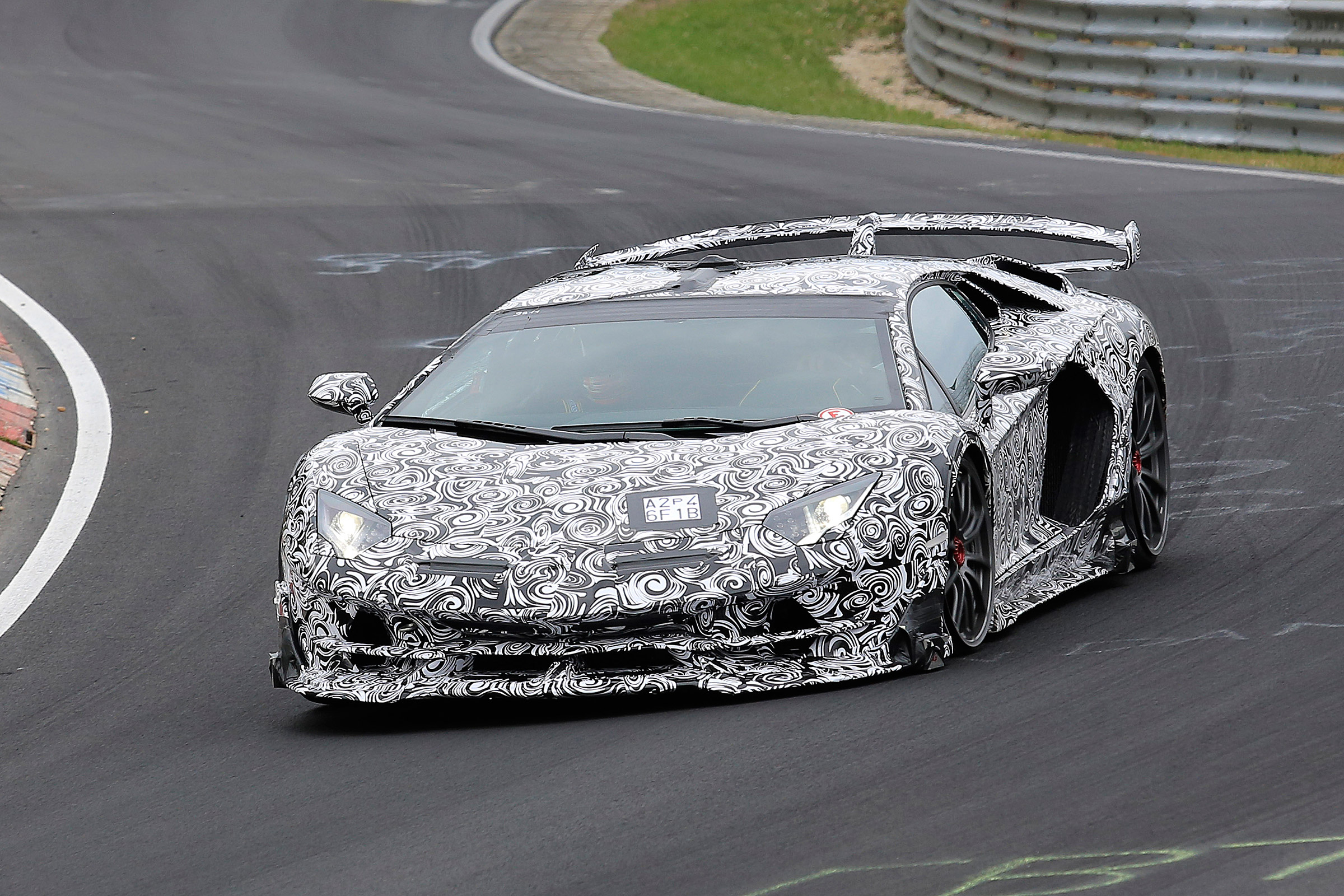 Lamborghini Aventador SV Jota - front quarter