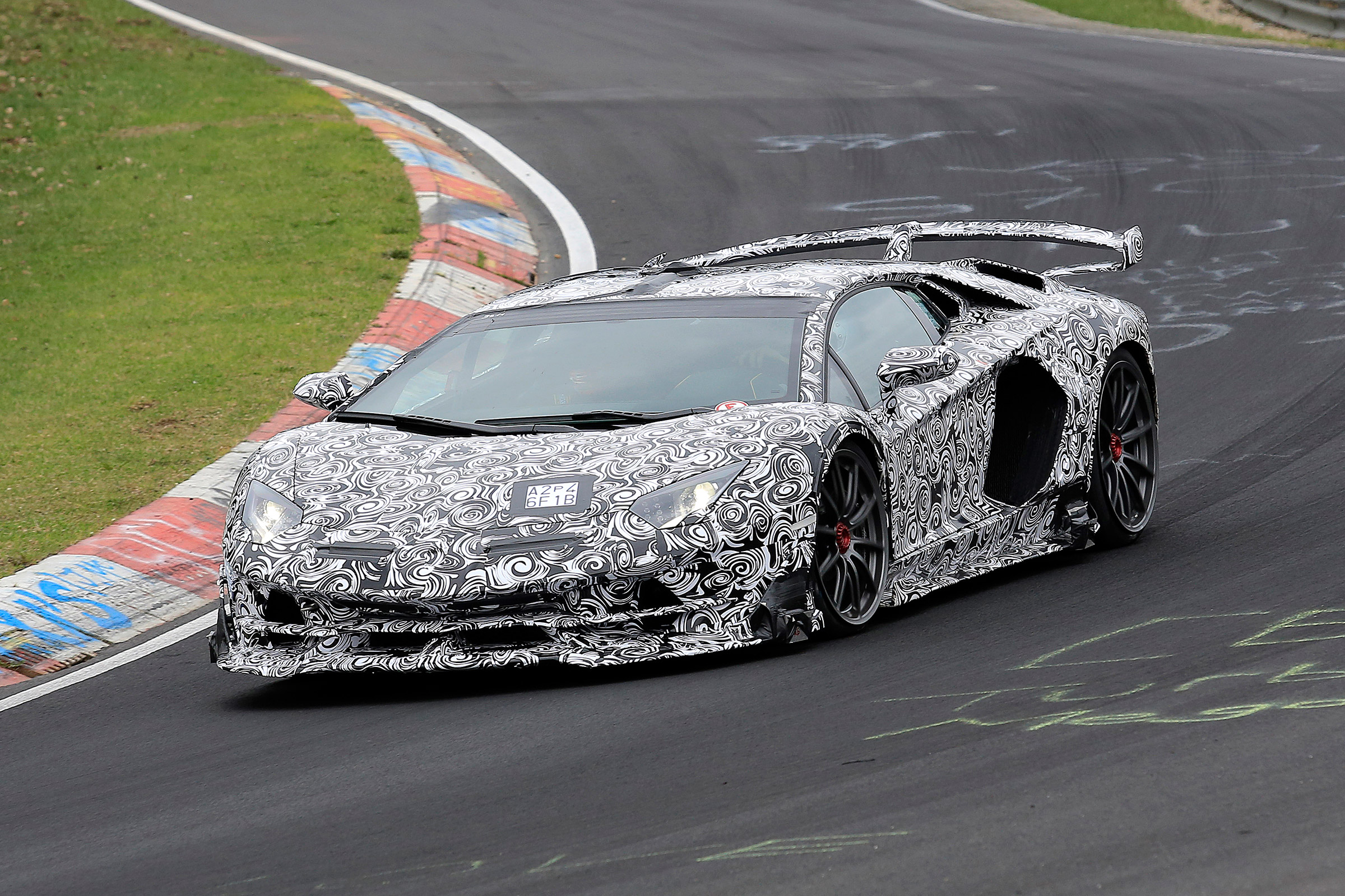 Lamborghini Aventador SV Jota - front quarter