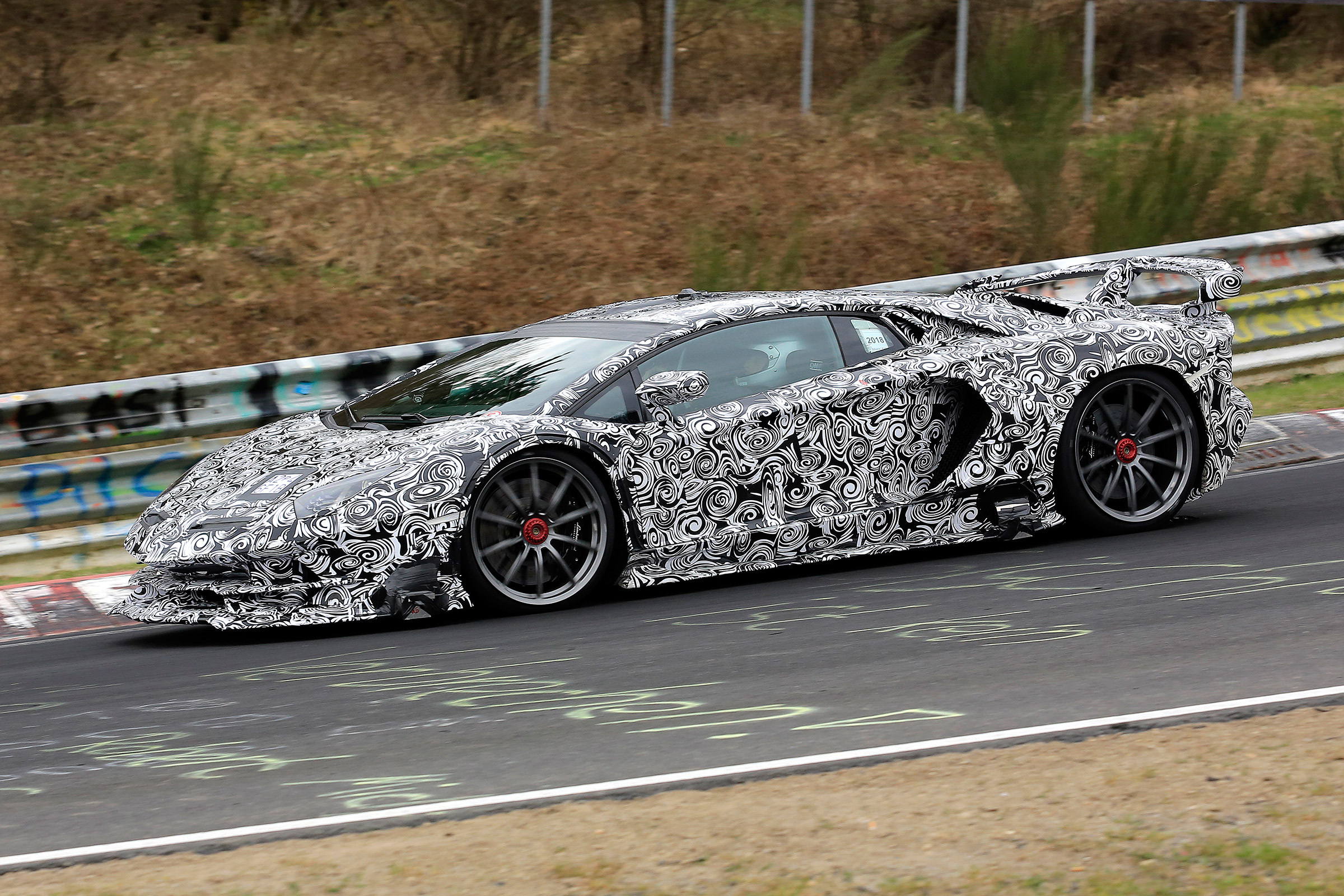 Lamborghini Aventador SV Jota - side