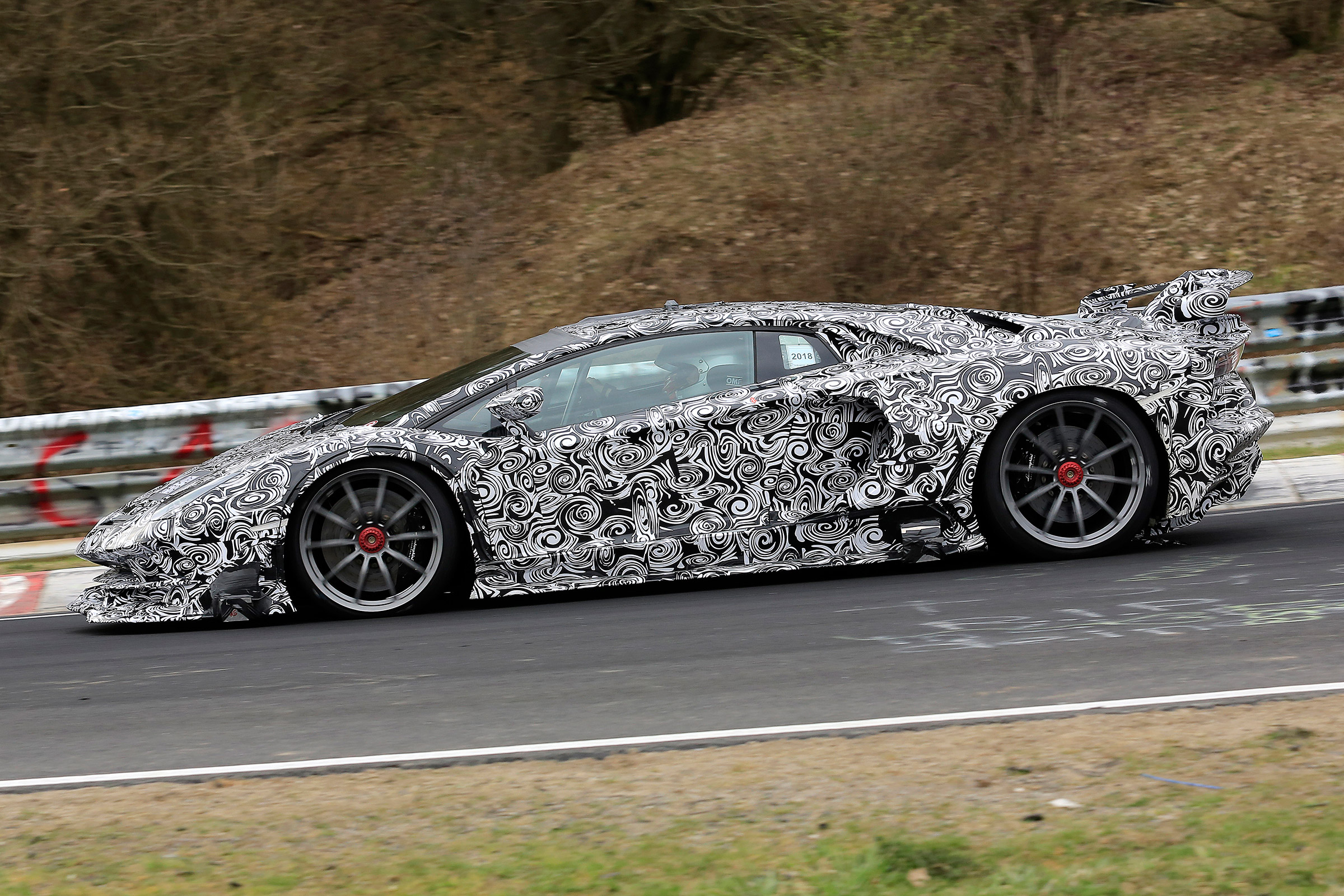 Lamborghini Aventador SV Jota - side