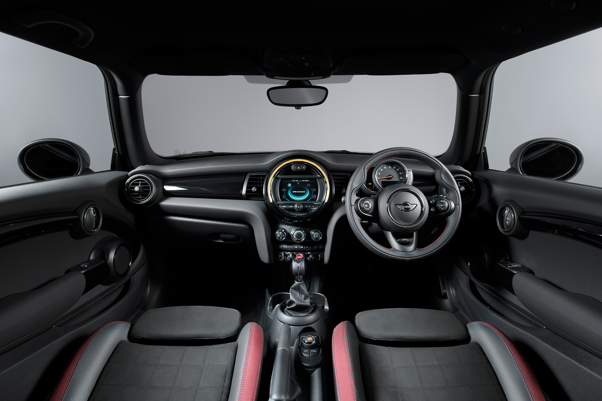 Mini 1499GT – interior