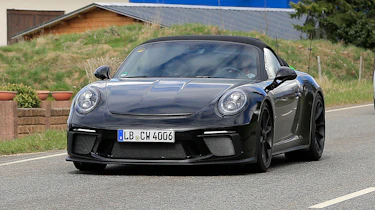 Porsche 911 Speedster spy - front