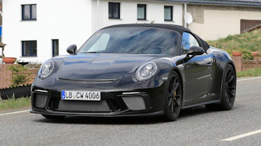 Porsche 911 Speedster spy - front quarter