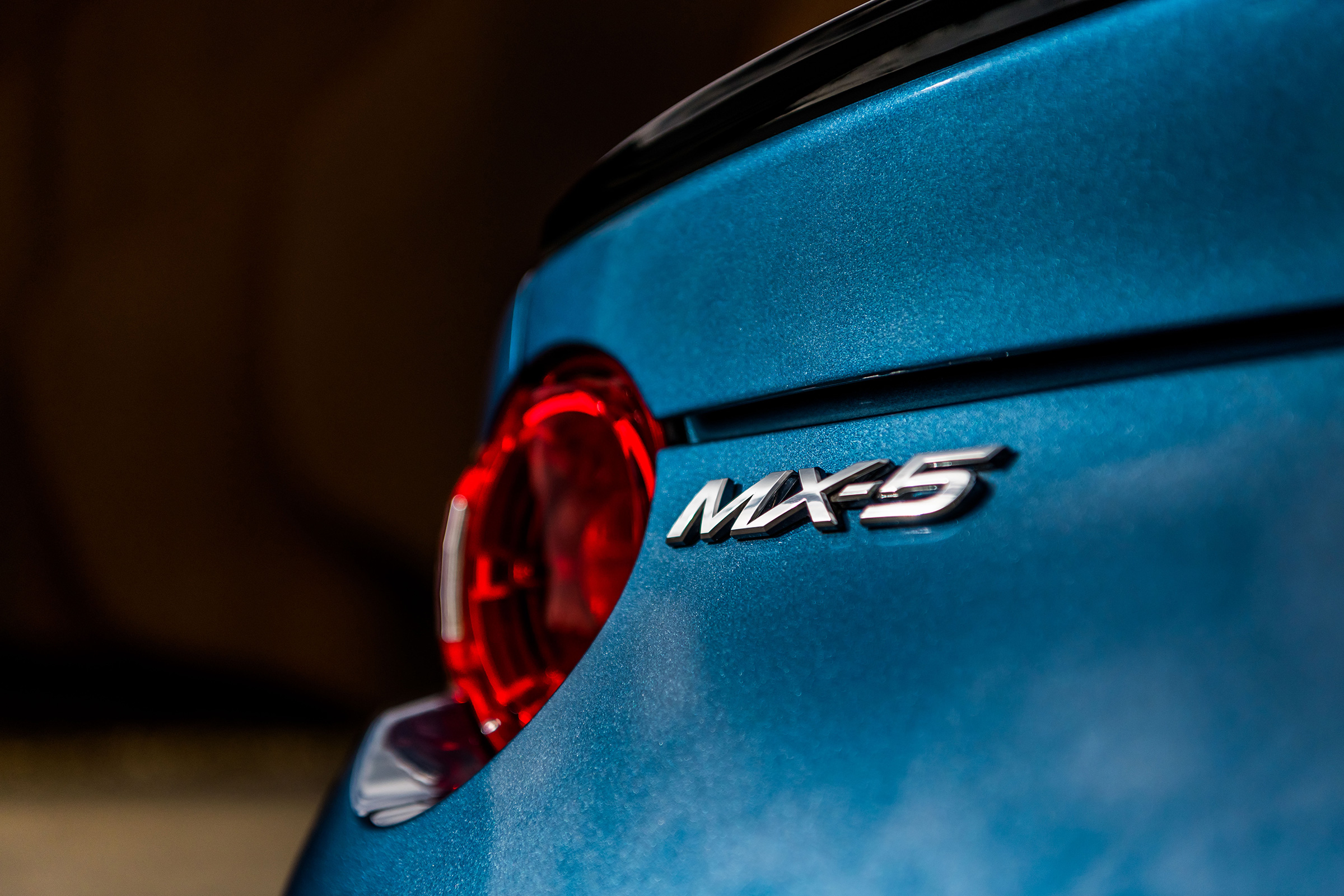 Mazda MX-5 RF Sport Black – rear light