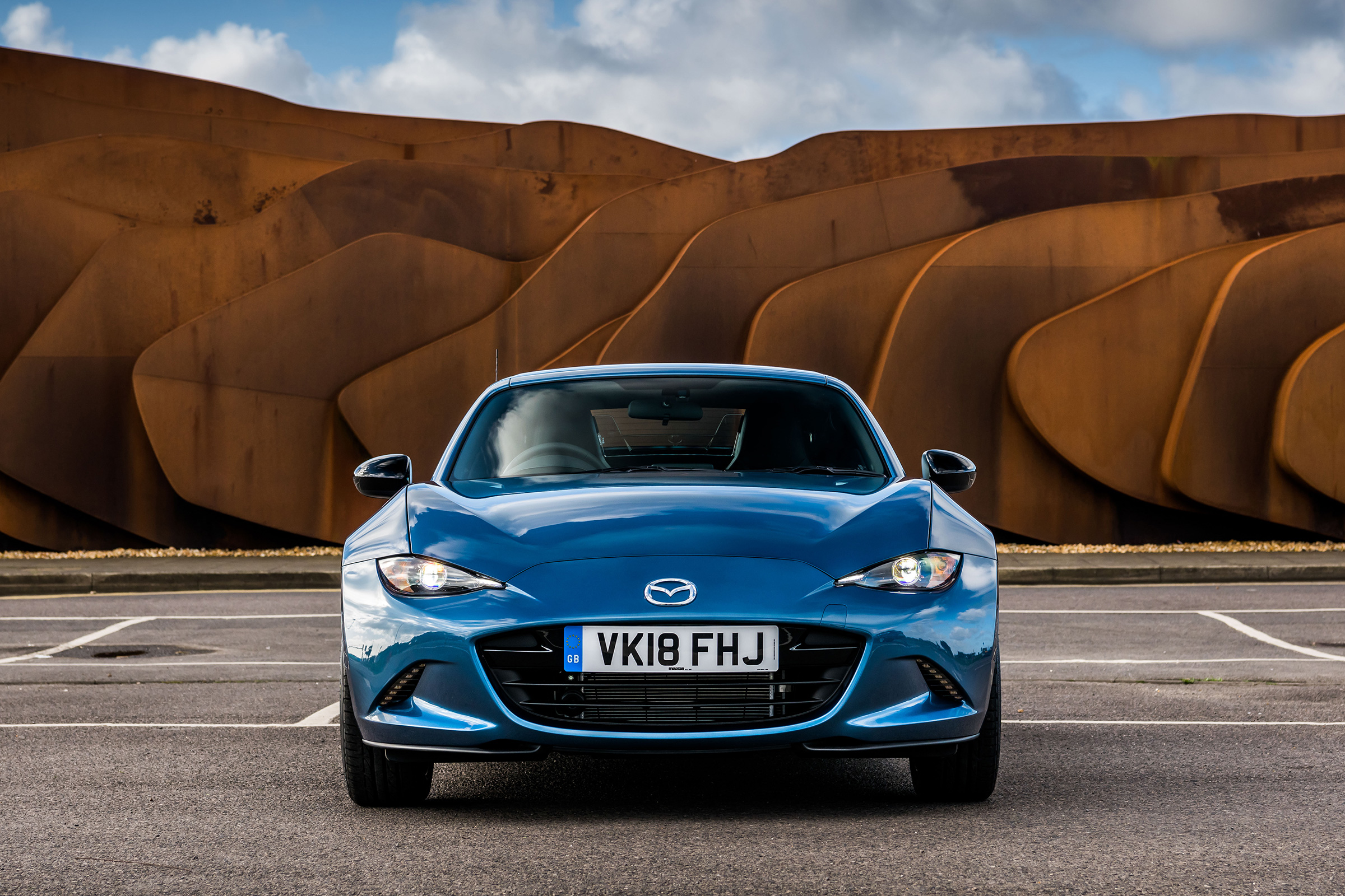 Mazda MX-5 RF Sport Black – front