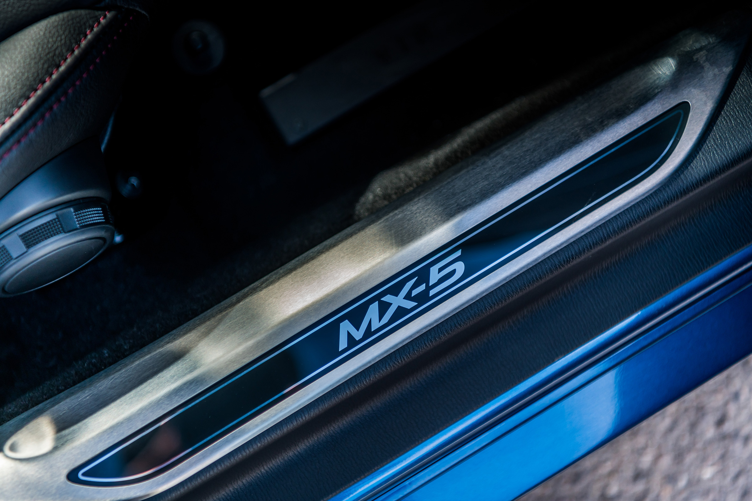 Mazda MX-5 RF Sport Black – scuff plates