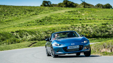 Mazda MX-5 RF Sport Black – front