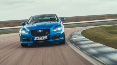 Jaguar XJR 575