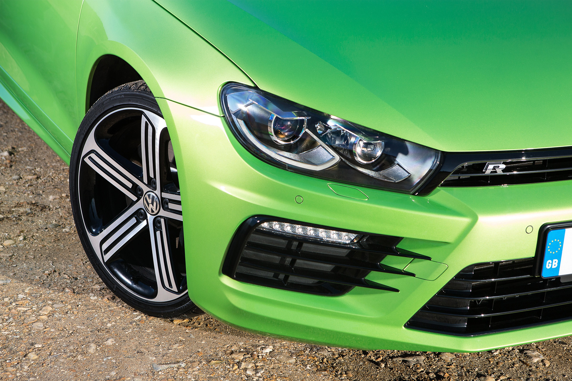 Volkswagen Scirocco R - wheels