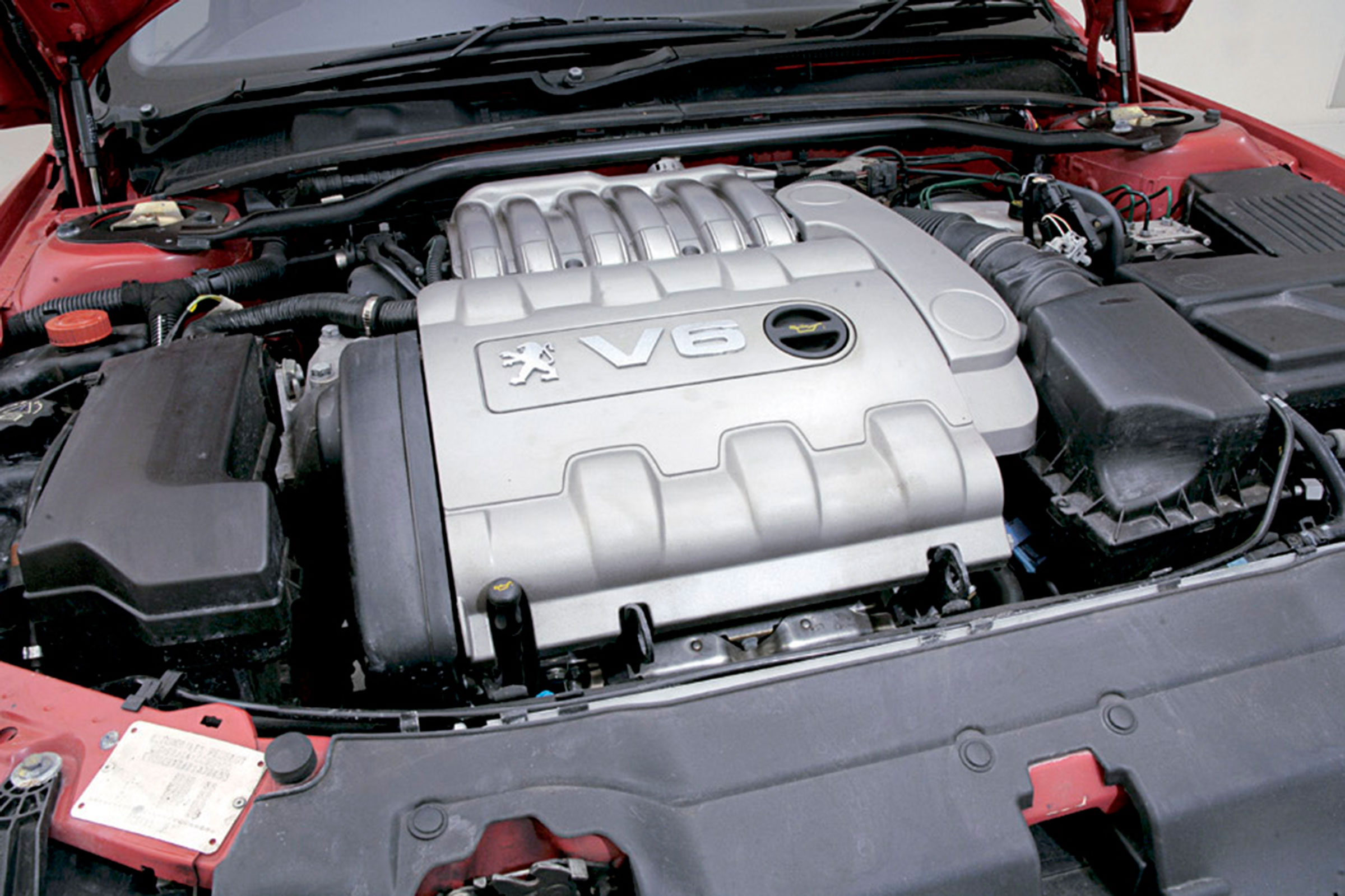 Peugeot 406 Coupe – engine