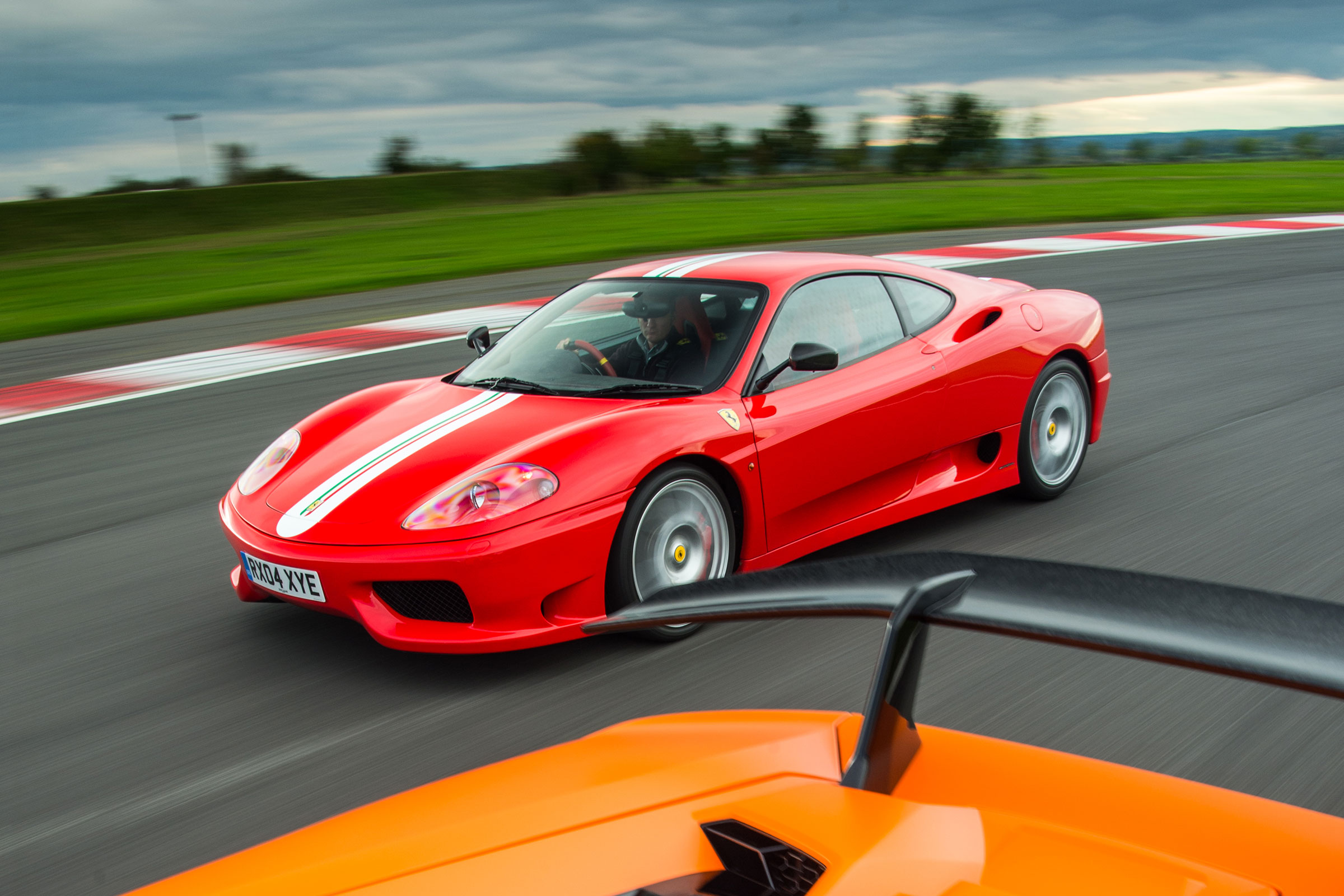Lamborghini Huracan Performante &amp; Ferrari 360 Challenge Stradale 
