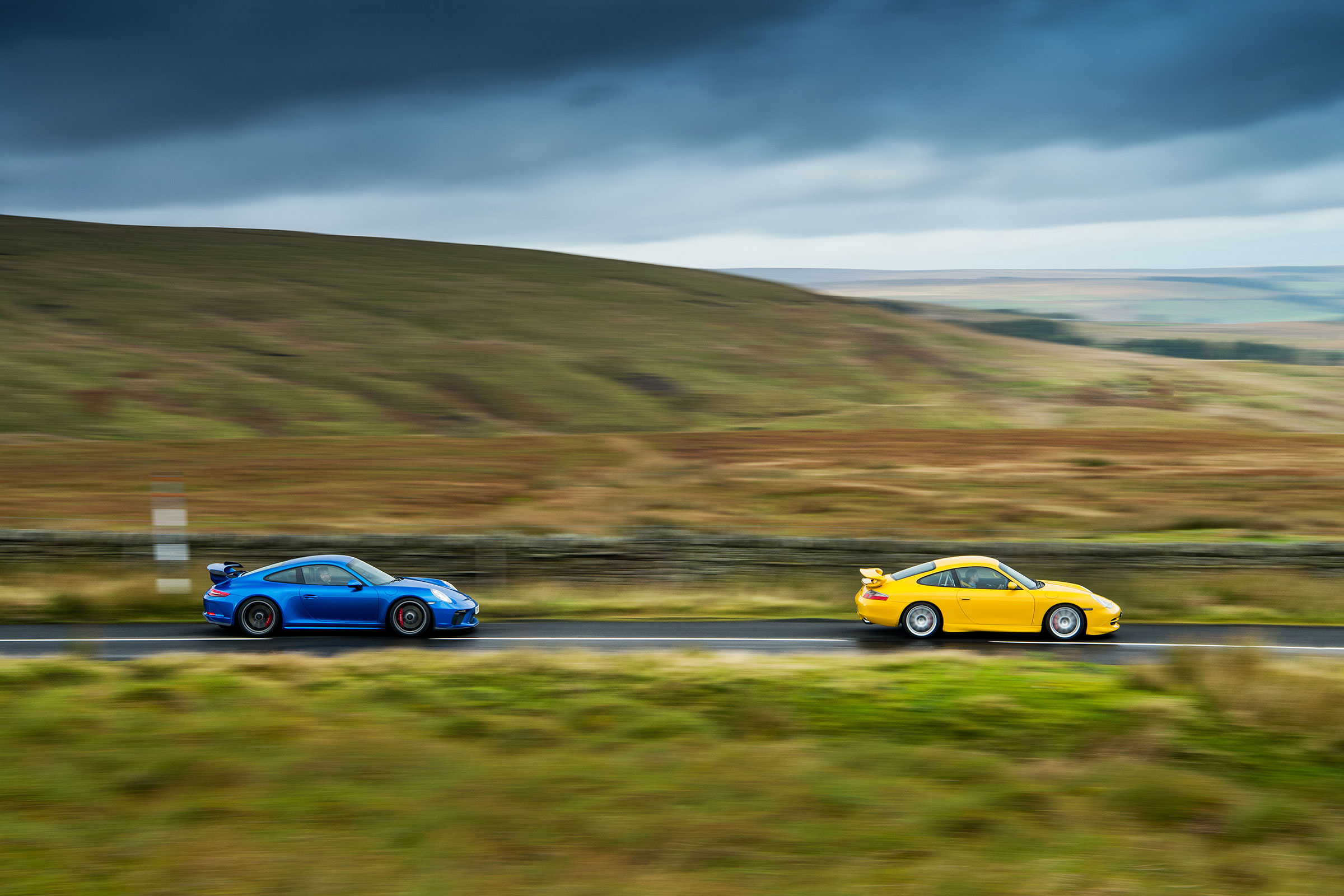 Porsche 911 GT3 991 and 996