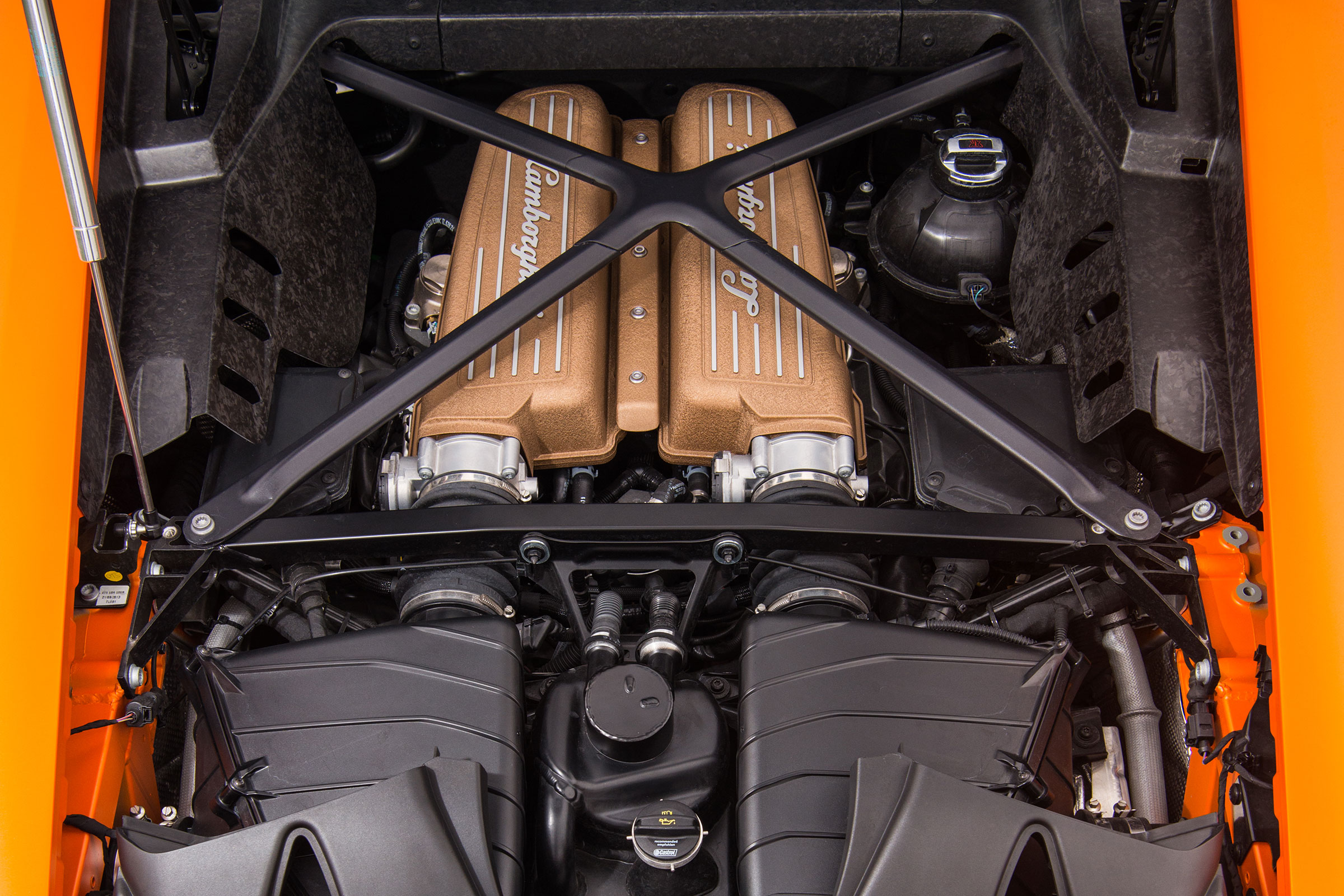Lamborghini Huracan Performante – engine bay