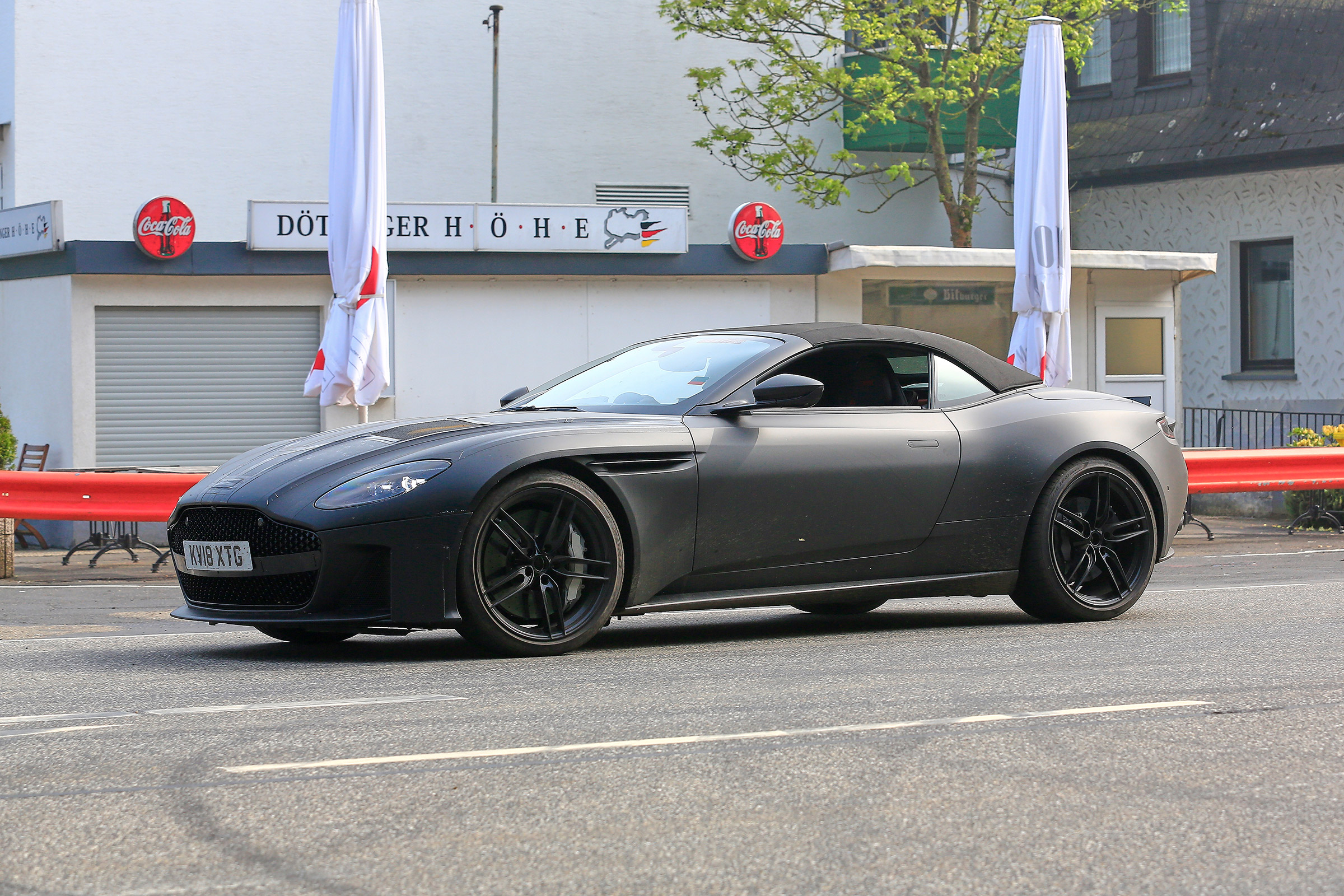 Aston Martin DBS Volante - front quarter